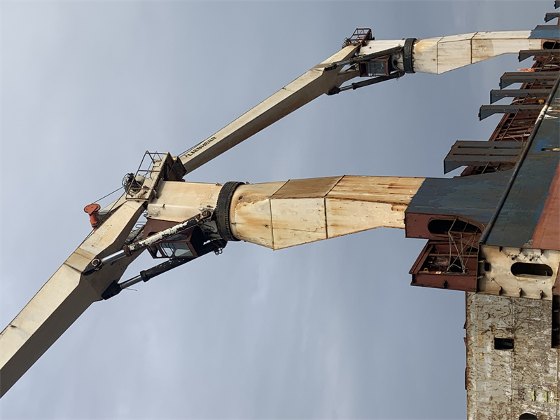 LIEBHERR - TYPE CBW36/24 STANDARD.